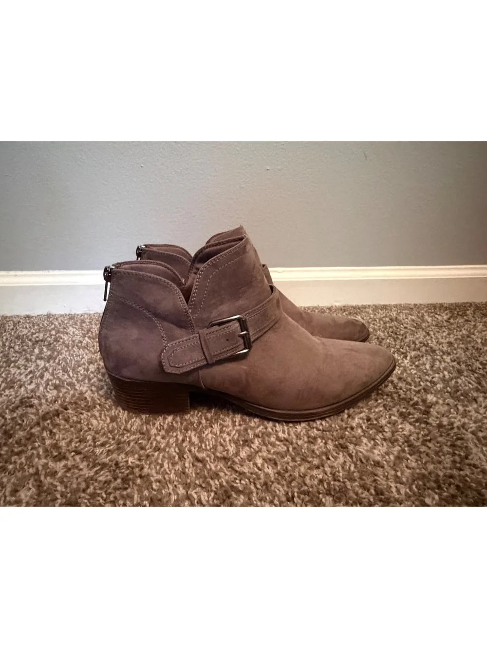 Austin Slip on Ankle Booties Women’s 10